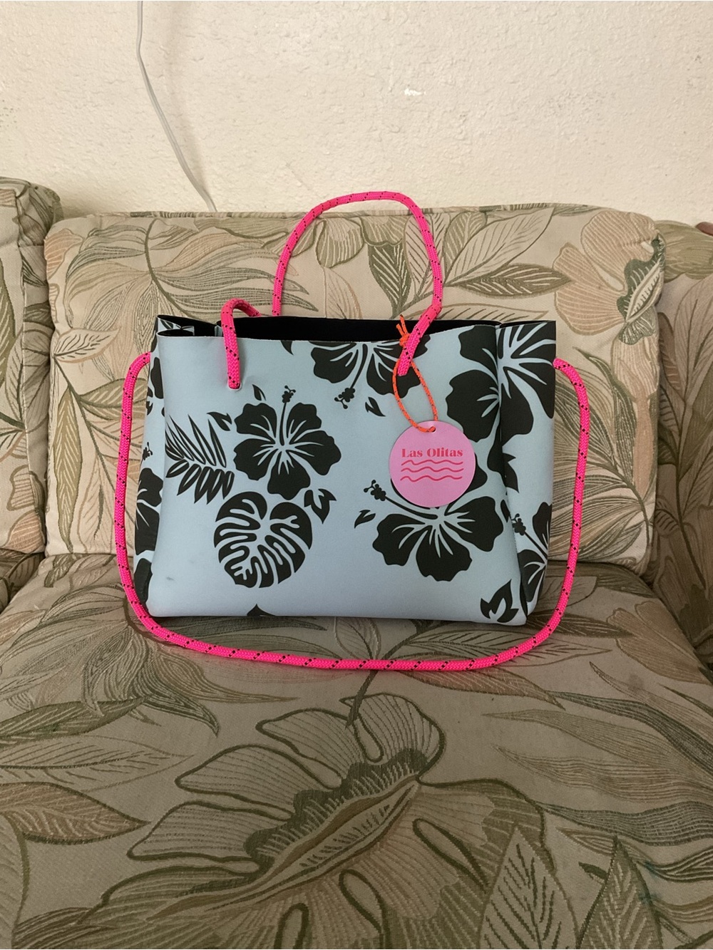 Las Olitas Medium Neoprene Tote Crossbody